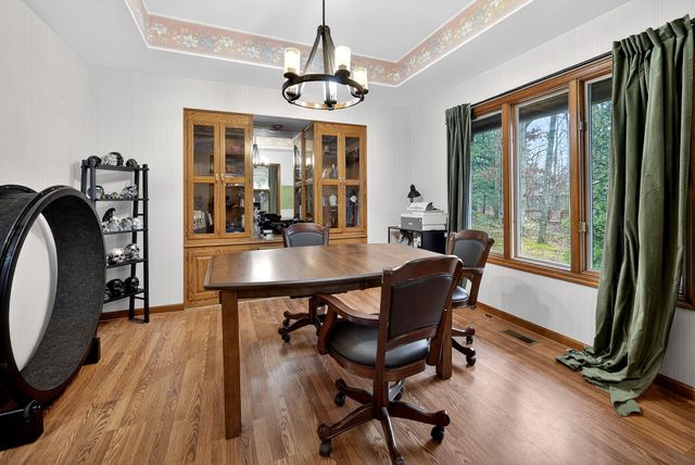 213 Lakeside Dr, Crossville, TN 38558