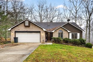 213 Lakeside Dr, Crossville, TN 38558