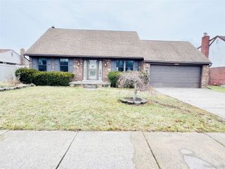 24669 Pamela Street, Brownstown Charter Township, MI 48134