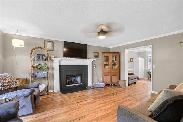 232 Lakewood Drive, Carrollton, GA 30117