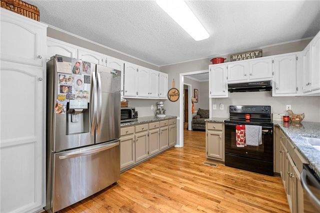232 Lakewood Drive, Carrollton, GA 30117