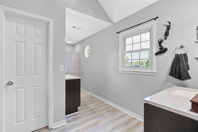 232 Lakewood Drive, Carrollton, GA 30117