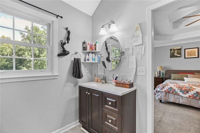 232 Lakewood Drive, Carrollton, GA 30117