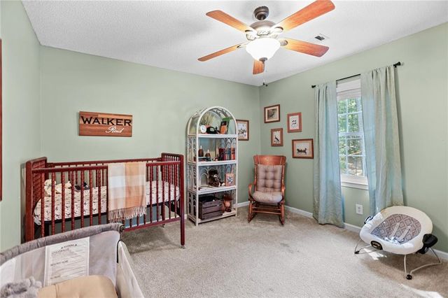 232 Lakewood Drive, Carrollton, GA 30117