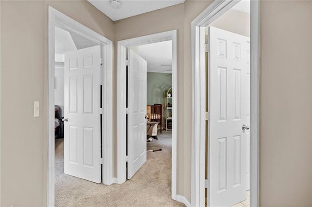 232 Lakewood Drive, Carrollton, GA 30117