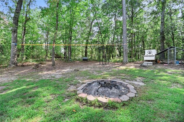 232 Lakewood Drive, Carrollton, GA 30117
