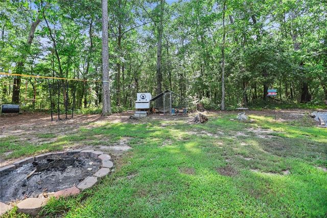 232 Lakewood Drive, Carrollton, GA 30117