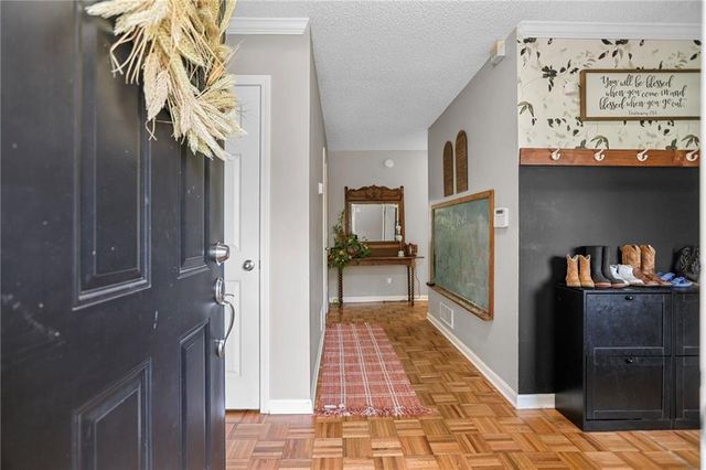 232 Lakewood Drive, Carrollton, GA 30117