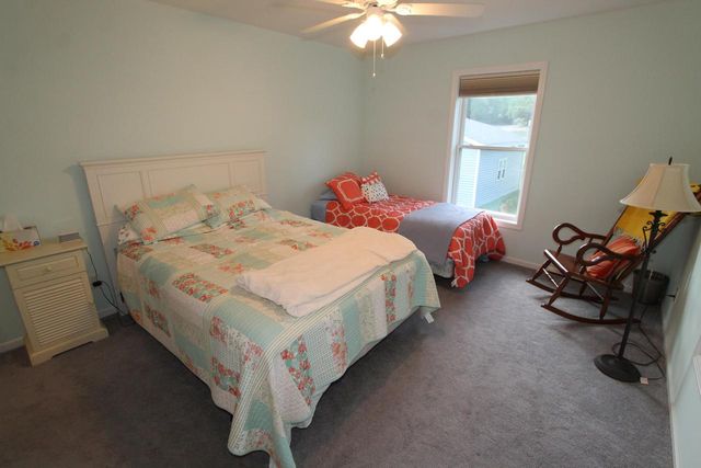 300 Knobes AVENUE, Twin Lakes, WI 53181