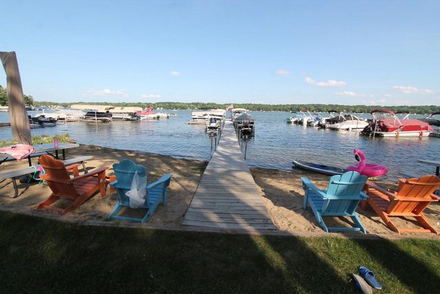 300 Knobes AVENUE, Twin Lakes, WI 53181