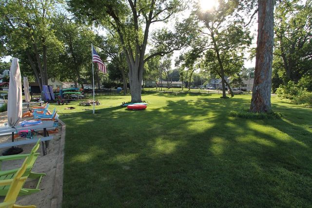 300 Knobes AVENUE, Twin Lakes, WI 53181