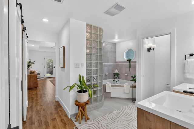 6301 Grant Ave, Carmichael, CA 95608