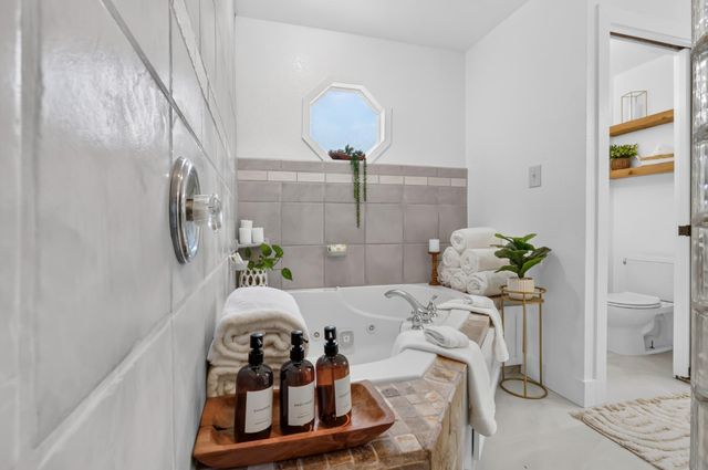 6301 Grant Ave, Carmichael, CA 95608