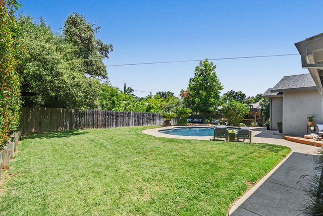 6301 Grant Ave, Carmichael, CA 95608