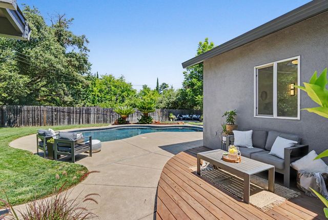 6301 Grant Ave, Carmichael, CA 95608