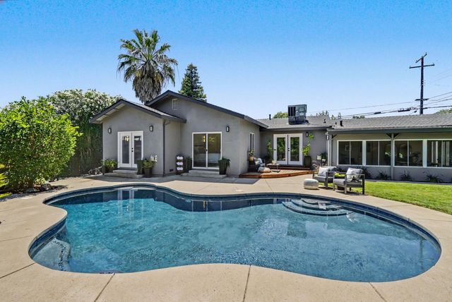 6301 Grant Ave, Carmichael, CA 95608