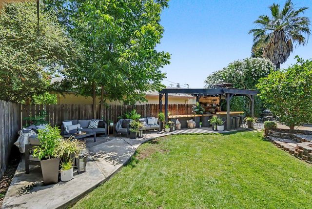 6301 Grant Ave, Carmichael, CA 95608