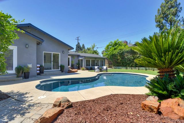 6301 Grant Ave, Carmichael, CA 95608