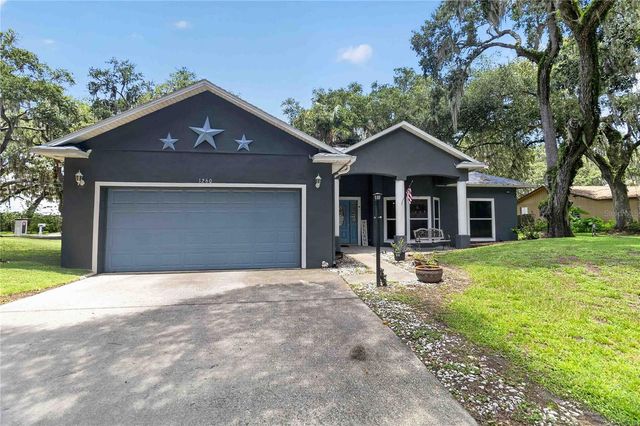 1260 PECAN STREET, Kissimmee, FL 34744
