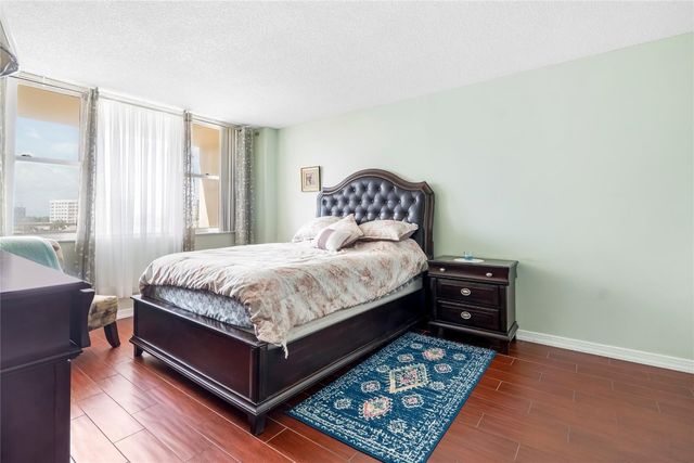 3180 S Ocean Drive 517, Hallandale Beach, FL 33009