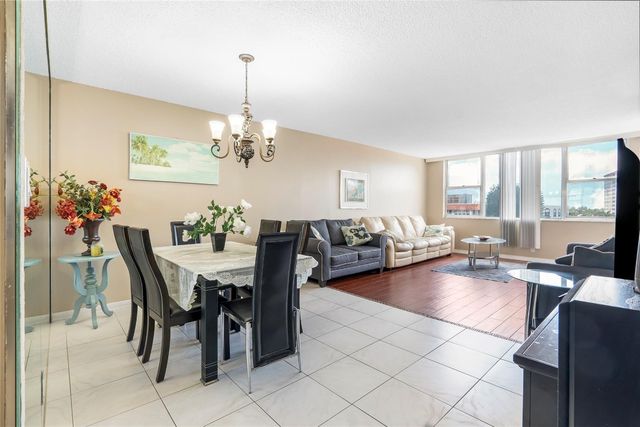 3180 S Ocean Drive 517, Hallandale Beach, FL 33009