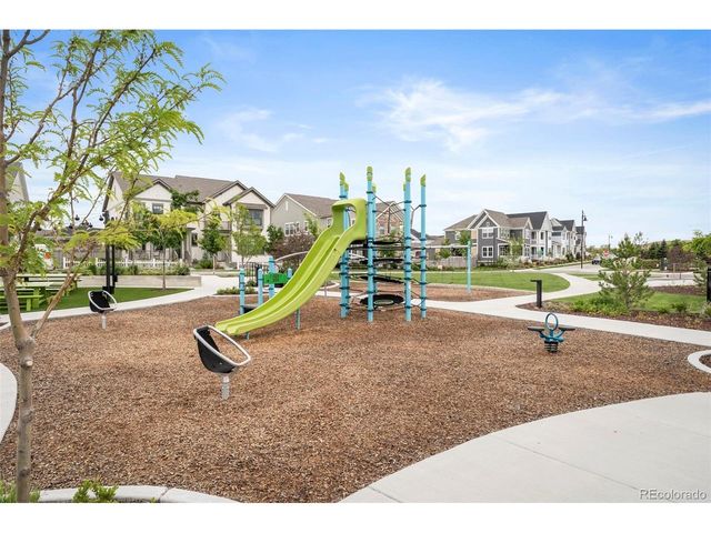 176 Ash Cir, Erie, CO 80516