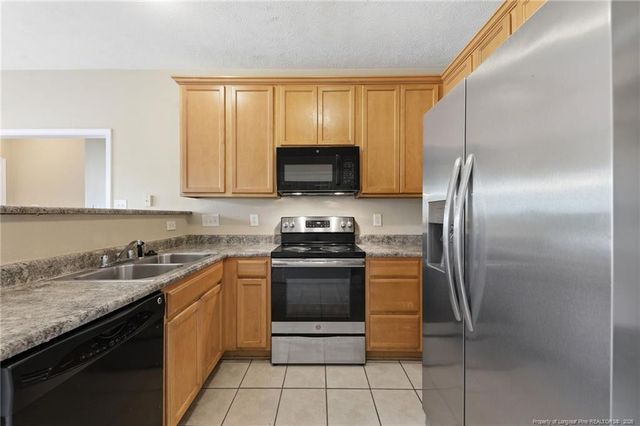 345 Hidalgo Drive, Raeford, NC 28376