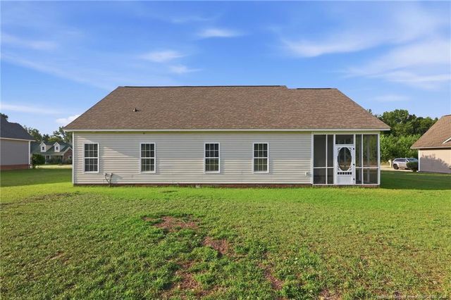 345 Hidalgo Drive, Raeford, NC 28376