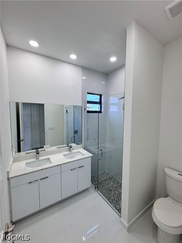 4206 NW 32nd LN, Cape Coral, FL 33993