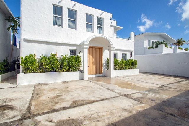 2071 CACIQUE STREET, San Juan, PR 00911