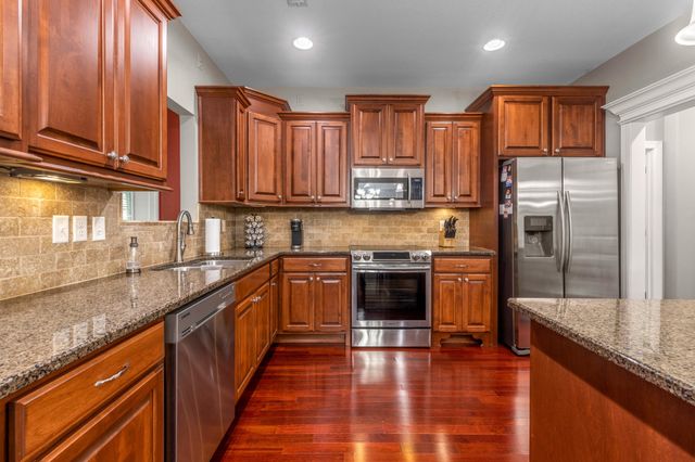 134 Thistlewood Drive, Ringgold, GA 30736
