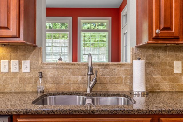 134 Thistlewood Drive, Ringgold, GA 30736