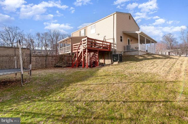 3 DEBENHAM CT, Nottingham, MD 21236