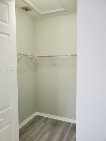 2242 NE 42nd Circle, Homestead, FL 33033