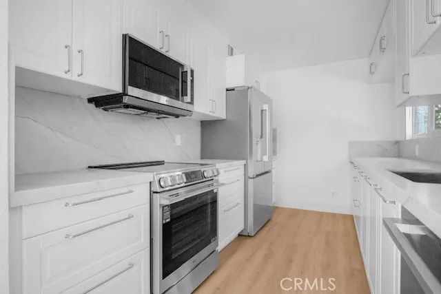 23637 Park Capri 34, Calabasas, CA 91302
