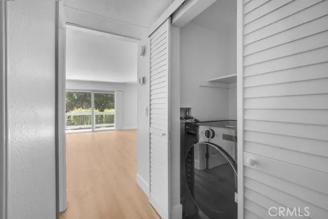23637 Park Capri 34, Calabasas, CA 91302