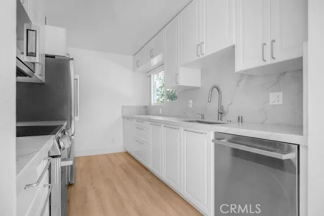 23637 Park Capri 34, Calabasas, CA 91302