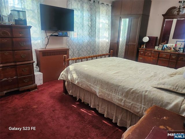 75 Franklin Avenue, Bergenfield, NJ 07621