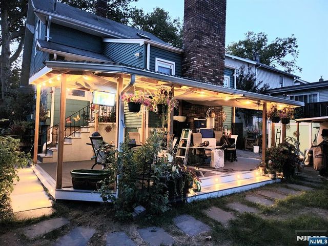 75 Franklin Avenue, Bergenfield, NJ 07621