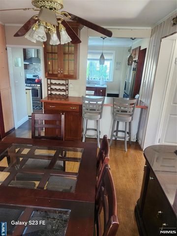 75 Franklin Avenue, Bergenfield, NJ 07621