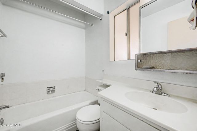 809 S Saranac Avenue, Mesa, AZ 85208