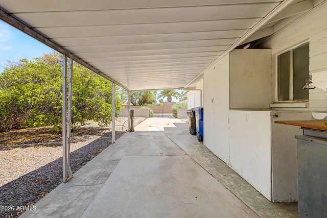 809 S Saranac Avenue, Mesa, AZ 85208