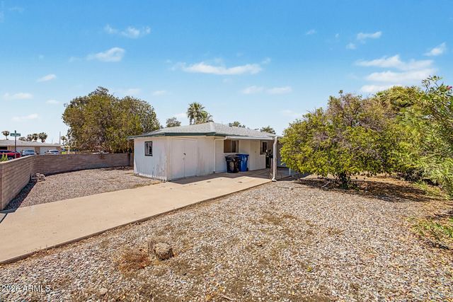 809 S Saranac Avenue, Mesa, AZ 85208
