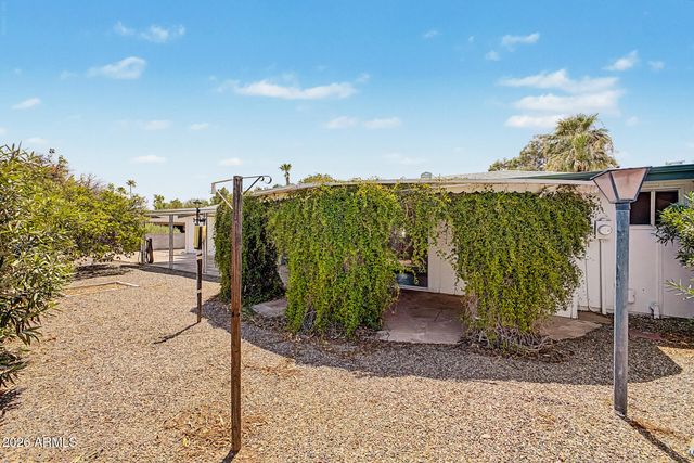 809 S Saranac Avenue, Mesa, AZ 85208