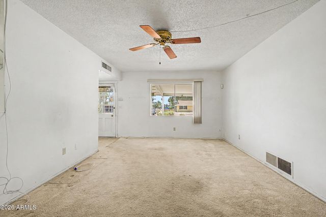 809 S Saranac Avenue, Mesa, AZ 85208