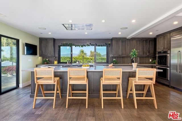 2841 Montcalm Avenue, Los Angeles, CA 90046