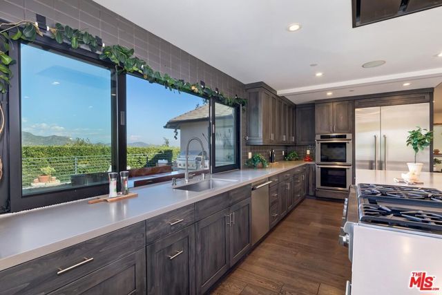 2841 Montcalm Avenue, Los Angeles, CA 90046