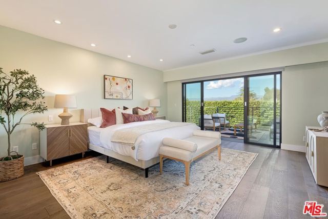 2841 Montcalm Avenue, Los Angeles, CA 90046