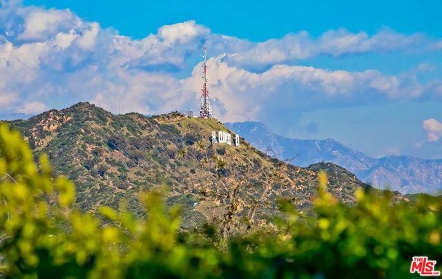 2841 Montcalm Avenue, Los Angeles, CA 90046