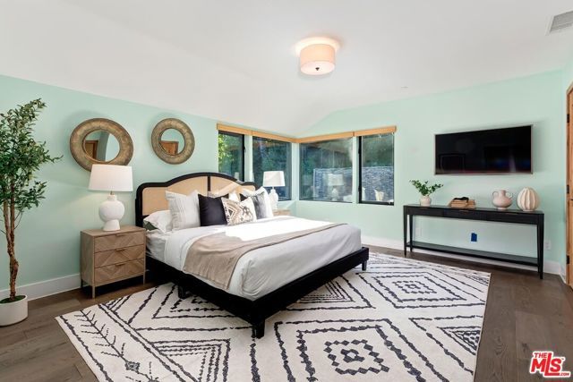 2841 Montcalm Avenue, Los Angeles, CA 90046